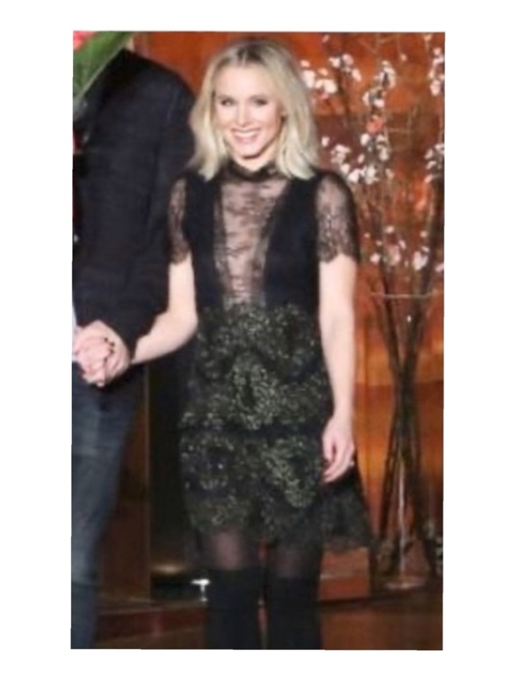 Sandro ✈︎ Rococo Metallic Guipure Lace Skirt ✈︎ aso Kristen Bell ✈︎ Black + Gold
